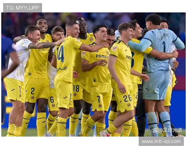 比利亚雷亚尔2-0轻取十人赫塔菲，稳居积分榜前三