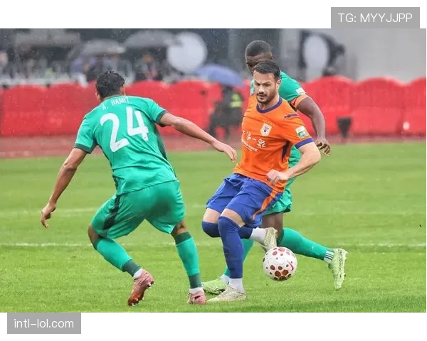 战报:山东泰山连追两球2-2逼平北京国安,法比奥、克雷桑破门